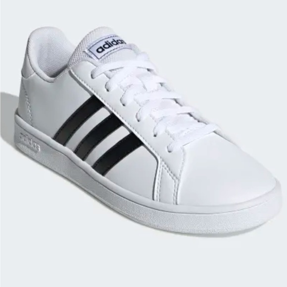 Adidas Grand Court Sneakers 💕Boys Size 5 - Picture 3 of 13